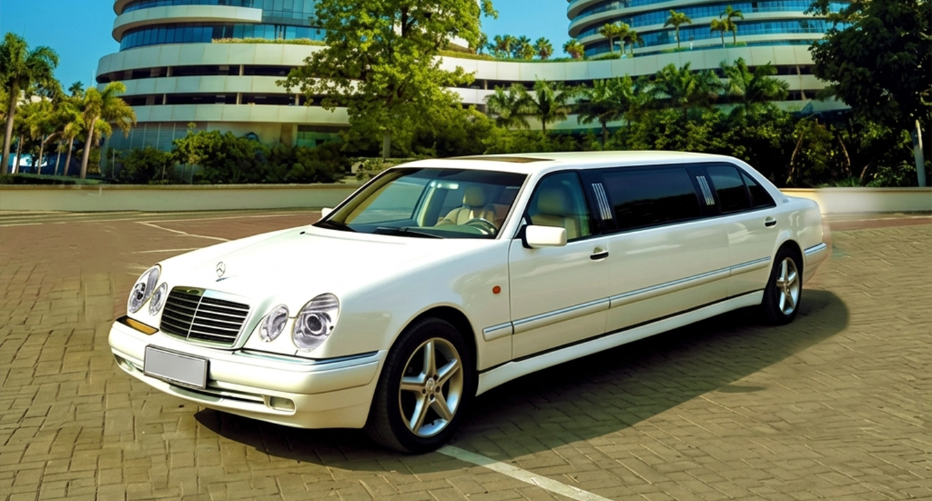 Mercedes-Benz E-Class Limousine